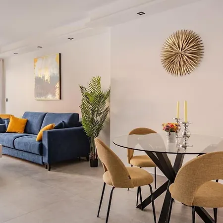 Daire Luxe Colle A L'hotel Martinez *