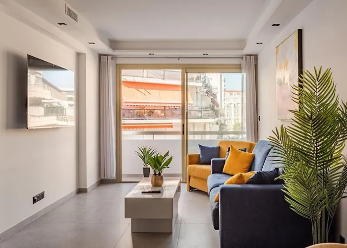 Daire Luxe Colle A L'hotel Martinez Cannes
