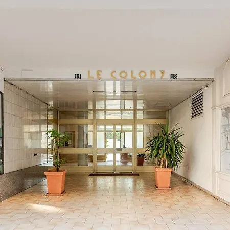 Luxe Colle A L'hotel Martinez * كان