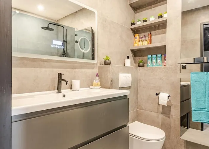 شقة Luxe Colle A L'hotel Martinez